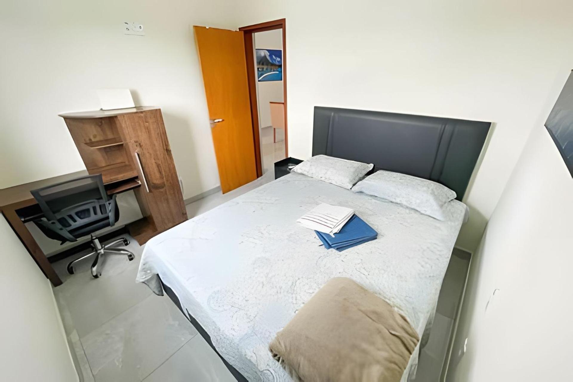 202- Apartamento De 2 Quartos Para Ate 5 Hospedes Патус-ди-Минас Экстерьер фото
